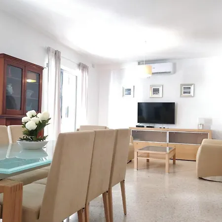 Appartement Large Close To Rocky Mcre1-1 *