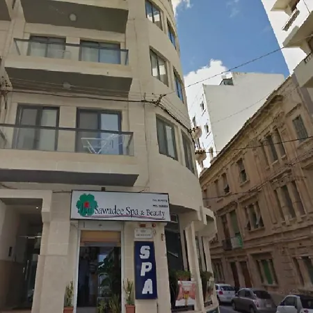 Large Close To Rocky Mcre1-1 Appartement