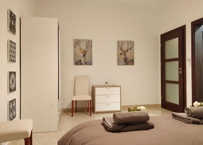 Large Close To Rocky Mcre1-1 Apartment